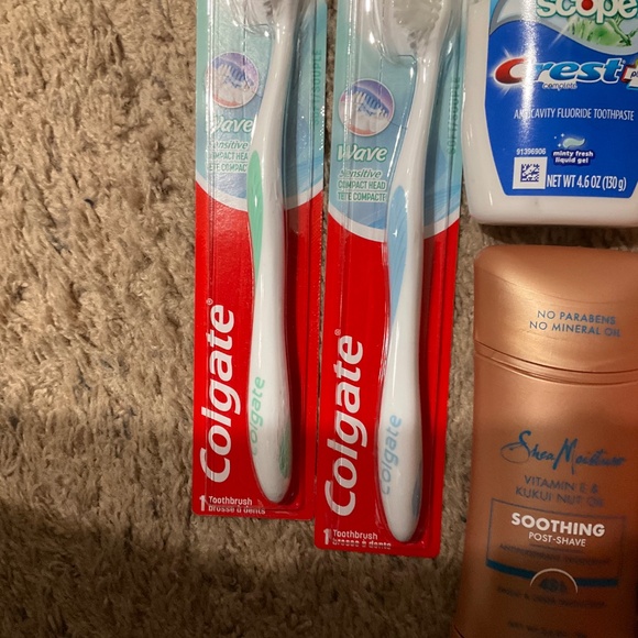 Personal Care Bundle - Picture 3 of 8